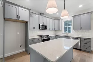 829 Eucalyptus Ct, Winston-Salem, NC 27106 - Photo 9