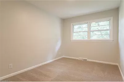 4601 Graham Road, Greensboro, NC 27410 - Photo 11