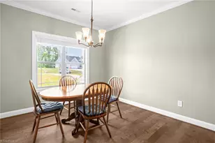 427 Wild Fern Ln, Reidsville, NC 27320 - Photo 5