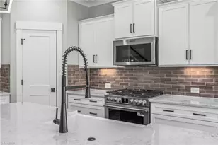 298 Olde Lantern Drive, Winston-Salem, NC 27107 - Photo 15