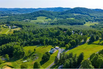 347 Hickory Mountain Road, Sparta, NC 28675 - Photo 7