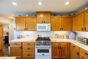 347 Hickory Mountain Rd, Sparta, NC 28675 - Photo 19