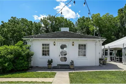 17 E Main Street, Thomasville, NC 27360 - Photo 27