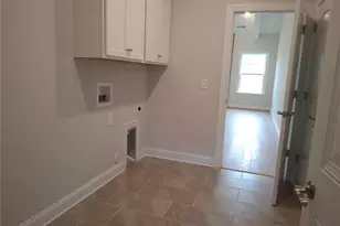 1042 Tulloch Ct, Burlington, NC 27215 - Photo 21