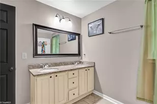 5403 Tower Rd, Greensboro, NC 27410 - Photo 17