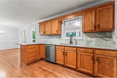 370 Shannon Drive, Lexington, NC 27292 - Photo 11