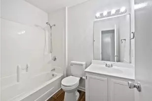 17 Apple Tree Ln, Greensboro, NC 27455 - Photo 9