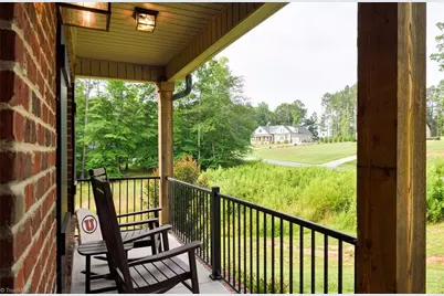 1055 Kapstone Crossing, Lexington, NC 27295 - Photo 31