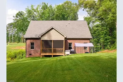 1055 Kapstone Crossing, Lexington, NC 27295 - Photo 29