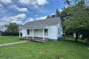 108 Village Ave, Randleman, NC 27317 - Photo 1