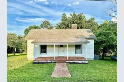 108 Village Avenue, Randleman, NC 27317 - Photo 17