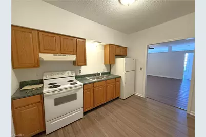 207-213 W Main Street, Mayodan, NC 27027 - Photo 29