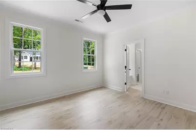 512 Carolina Avenue, Yadkinville, NC 27055 - Photo 19