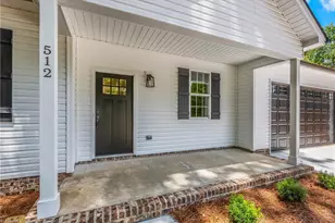 512 Carolina Ave, Yadkinville, NC 27055 - Photo 5