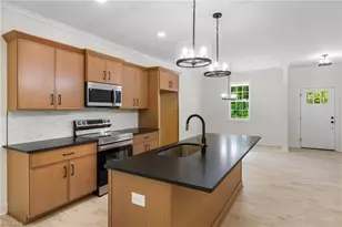 512 Carolina Ave, Yadkinville, NC 27055 - Photo 11