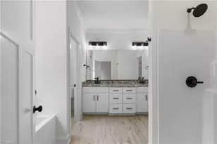 512 Carolina Ave, Yadkinville, NC 27055 - Photo 21