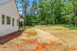 512 Carolina Ave, Yadkinville, NC 27055 - Photo 35