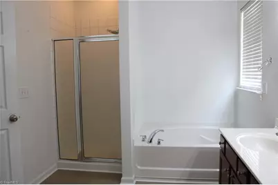 6215 Glen Way Drive, Winston-Salem, NC 27107 - Photo 25