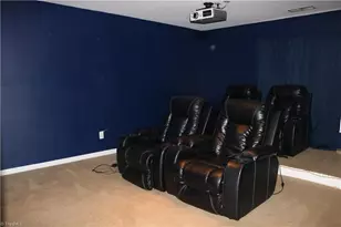 6215 Glen Way Dr, Winston-Salem, NC 27107 - Photo 27