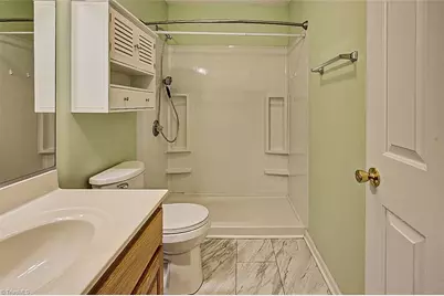 711 Sunset Avenue #E, Asheboro, NC 27203 - Photo 23