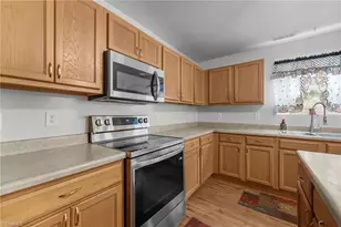 119 Tadworth Ct, Mebane, NC 27302 - Photo 11