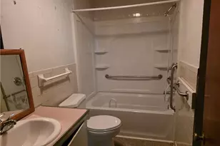 407 Highland St, Wilkesboro, NC 28697 - Photo 11