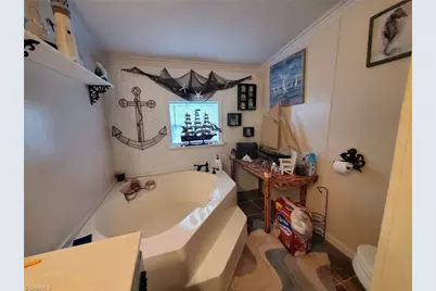 3947 Nc Highway 8 S, Walnut Cove, NC 27052 - Photo 23