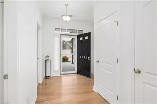 6294 Langdon Village Ct, Clemmons, NC 27012 - Photo 5