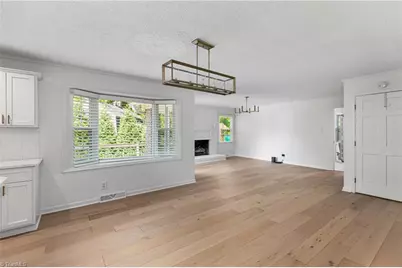 1509 Heathcliff Road, High Point, NC 27262 - Photo 11