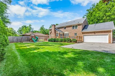 1509 Heathcliff Road, High Point, NC 27262 - Photo 43