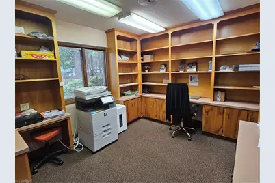 114 S Park Terrace, Eden, NC 27288 - Photo 17