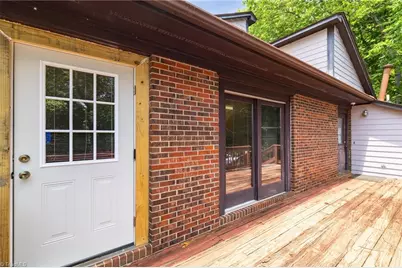 114 S Park Terrace, Eden, NC 27288 - Photo 9