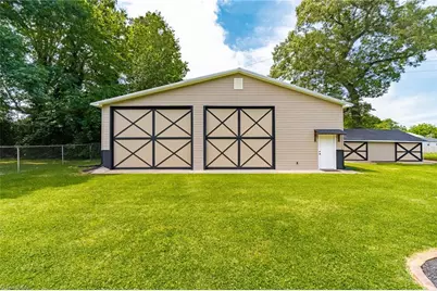 412 Wall Street, Lexington, NC 27292 - Photo 3