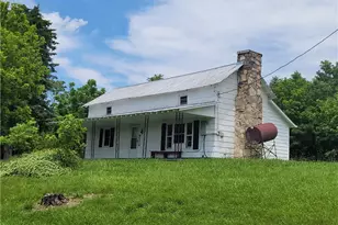 1757 Jewel Rd, Danbury, NC 27016 - Photo 5