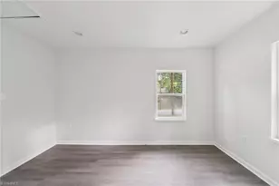 1108 Willow St, Eden, NC 27288 - Photo 7