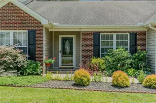 101 Kingston Ln, Graham, NC 27253 - Photo 37