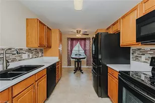 101 Kingston Ln, Graham, NC 27253 - Photo 11