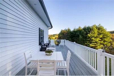 461 Chestnut Ridge Drive, Jefferson, NC 28640 - Photo 11