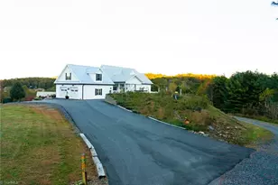 461 Chestnut Ridge Dr, Jefferson, NC 28640 - Photo 25