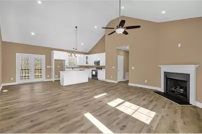 129 Legacy Lane, Eden, NC 27288 - Photo 5