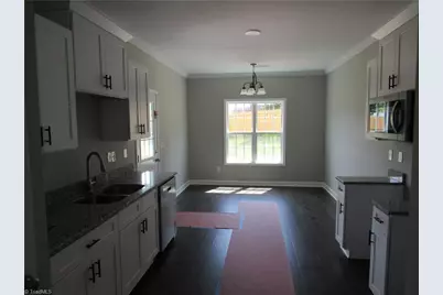 2212 Cleveland Avenue, Winston-Salem, NC 27105 - Photo 5