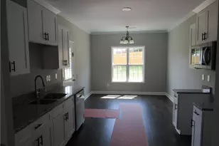 2212 Cleveland Ave, Winston-Salem, NC 27105 - Photo 5