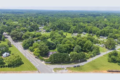 212 Fayetteville Street S, Liberty, NC 27298 - Photo 37