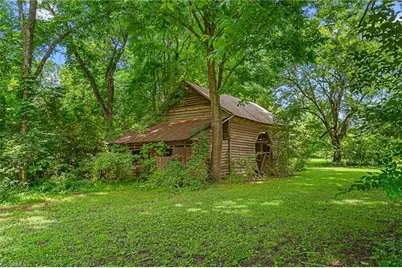 212 Fayetteville Street S, Liberty, NC 27298 - Photo 35