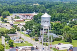 212 Fayetteville Street S, Liberty, NC 27298 - Photo 45