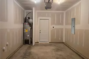 805 Granby Ave, High Point, NC 27260 - Photo 15