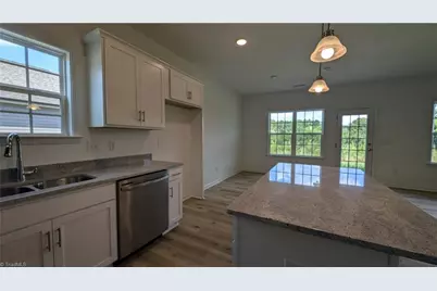 264 Waylon Court, Lexington, NC 27295 - Photo 5