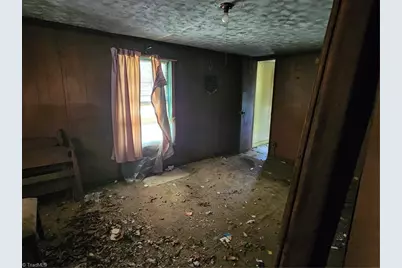 10391 Nc Highway 87, Reidsville, NC 27320 - Photo 9