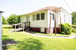 561 Bridge St, Eden, NC 27288 - Photo 17