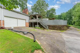 2800 Loch Dr, Winston-Salem, NC 27106 - Photo 19